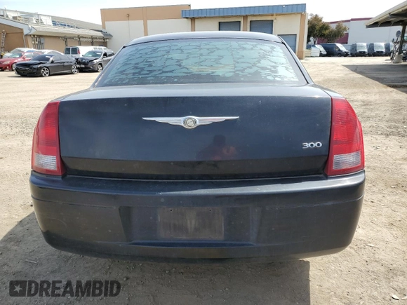 2006 Chrysler 300 with VIN 2C3KA43R26H127154, listed as a Copart auction lot 50207525 with 199,828 mi miles and Clean Title. Bid and sale history available at carsss.com. Image 6.