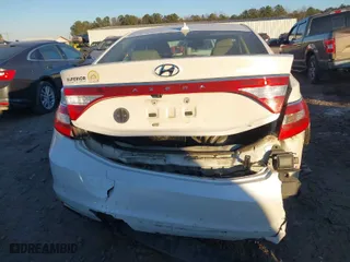 2016 Hyundai Azera with VIN KMHFG4JG2GA507202, listed as a IAAI auction lot 41344437 with 116,947 mi miles. Bid and sale history available at carsss.com. Image 6.