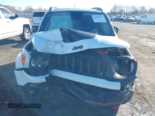 2023 Jeep Renegade Trailhawk with VIN ZACNJDC17PPP43822, listed as a IAAI auction lot 41081187 with 9,256 mi miles and . Bid and sale history available at DreamBid. Image 6.