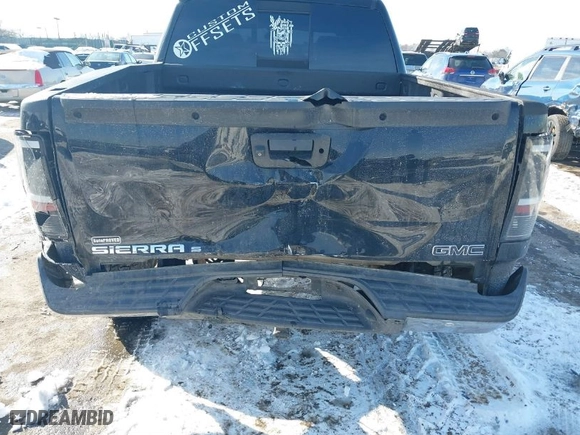 2013 GMC Sierra 1500 SLT with VIN 3GTP2WE79DG377543, listed as a IAAI auction lot 41407899 with 101,827 mi miles. Bid and sale history available at carsss.com. Image 16.