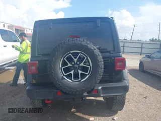 2024 Jeep Wrangler Rubicon with VIN 1C4PJXFG0RW271322, listed as a IAAI auction lot 42736647 with 32,319 mi miles and . Bid and sale history available at DreamBid. Image 16.