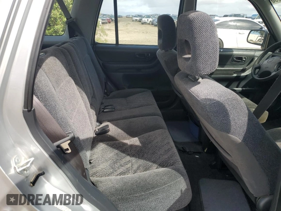2001 Honda CR-V LX with VIN JHLRD28401S017050, listed as a Copart auction lot 51056085 with 250,336 mi miles and Salvage Title. Bid and sale history available at carsss.com. Image 10.