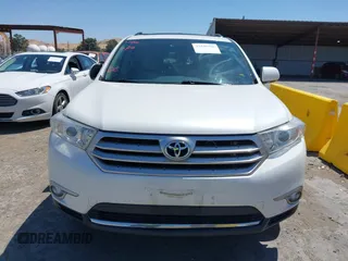 2011 Toyota Highlander Limited with VIN 5TDDK3EH5BS063462, listed as a IAAI auction lot 42359386 with 129,809 mi miles and . Bid and sale history available at DreamBid. Image 12.