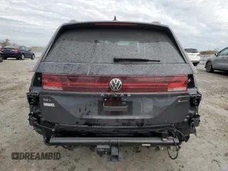 2024 Volkswagen Atlas Peak Edition SEL with VIN 1V2GR2CA9RC582274, listed as a Copart auction lot 79362524 with 1,619 mi miles and Salvage title. Bid and sale history available at DreamBid. Image 6.