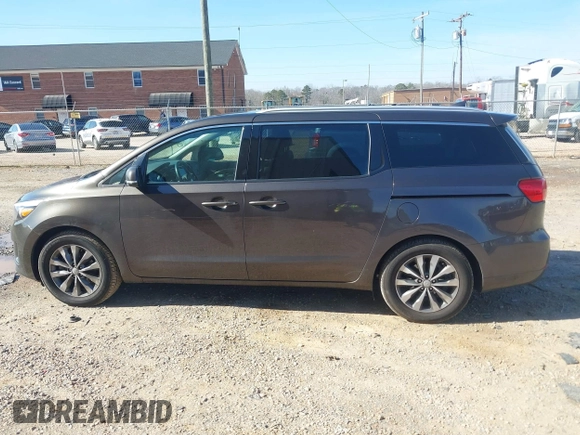 2016 Kia Sedona EX with VIN KNDMC5C11G6184513, listed as a IAAI auction lot 41488816 with 184,476 mi miles. Bid and sale history available at carsss.com. Image 14.