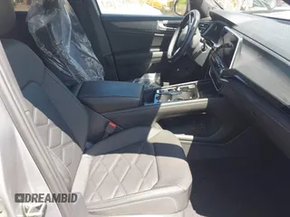 2024 Volkswagen Atlas SE z VIN 1V2KE2CA9RC211783, wystawiony jako IAAI lot #42192690 z przebiegiem 25 361 mil mil oraz . Historia ofert i sprzedaży dostępna na DreamBid. Obrazek 5.