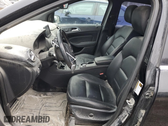 2014 Mercedes-Benz B 250 Sports Tourer with VIN WDDMH4EB9EJ187676, listed as a Copart auction lot 48683595 with Not Provided miles and Non Repairable. Bid and sale history available at DreamBid. Image 7.
