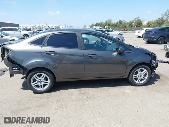 2017 Ford Fiesta SE с VIN 3FADP4BJ9HM125975, выставлен на аукционе IAAI как лот 42174562 с пробегом 55 661 миль миль и . История ставок и продаж доступна на DreamBid. Изображение 14.