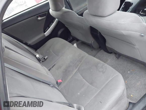 2015 Toyota Prius Four with VIN JTDKN3DU8F0459889, listed as a IAAI auction lot 41532104 with 293,249 mi miles and . Bid and sale history available at DreamBid. Image 8.