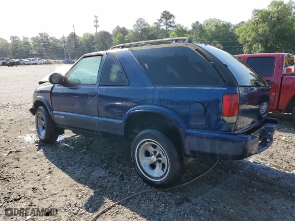 1999 Chevrolet Blazer LS with VIN 1GNCS18W1XK196946, listed as a Copart auction lot 52363064 with 0 mi miles and Non Repairable. Bid and sale history available at carsss.com. Image 2.