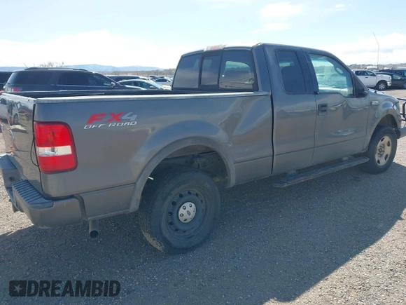 2004 Ford F-150 XLT with VIN 1FTPX14554NC14612, listed as a IAAI auction lot 41890306 with 208,248 mi miles. Bid and sale history available at carsss.com. Image 4.