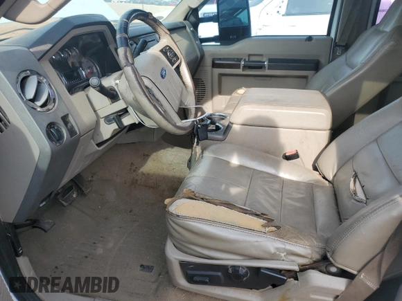 2008 Ford F-250 XL with VIN 1FTSW20R88ED18528, listed as a Copart auction lot 57080025 with 208,282 mi miles and Salvage title. Bid and sale history available at DreamBid. Image 7.