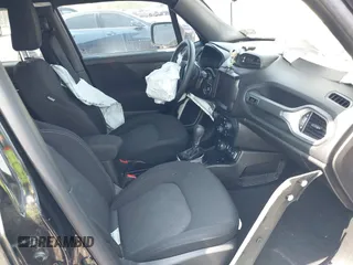 2021 Jeep Renegade Latitude with VIN ZACNJDBB5MPN33810, listed as a IAAI auction lot 42167988 with Not provided miles and . Bid and sale history available at DreamBid. Image 5.