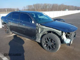 2019 Chrysler 300 with VIN 2C3CCAGG3KH586418, listed as a IAAI auction lot 41576877 with 166,160 mi miles. Bid and sale history available at carsss.com. Image 1.