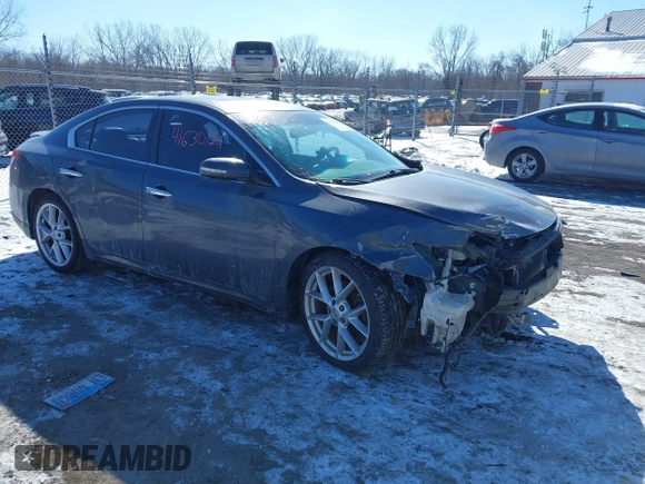 2009 Nissan Maxima SV z VIN 1N4AA51E49C850160, wystawiony jako IAAI lot #41630124 z przebiegiem 178 452 mil mil oraz . Historia ofert i sprzedaży dostępna na DreamBid. Obrazek 1.