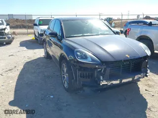 2023 Porsche Cayenne with VIN WP1AA2AY7PDA09992, listed as a IAAI auction lot 41728738 with 22,226 mi miles. Bid and sale history available at carsss.com. Image 1.