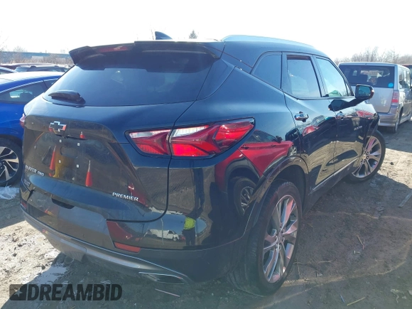 2022 Chevrolet Blazer Premier with VIN 3GNKBLR46NS133864, listed as a IAAI auction lot 41795810 with 30,487 mi miles and . Bid and sale history available at DreamBid. Image 4.