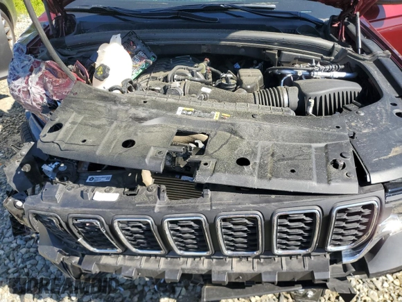 2024 Jeep Grand Cherokee Altitude с VIN 1C4RJHAGXR8574215, выставлен на аукционе Copart как лот 57595175 с пробегом Не указан миль и Списание • Salvage title. История ставок и продаж доступна на DreamBid. Изображение 12.