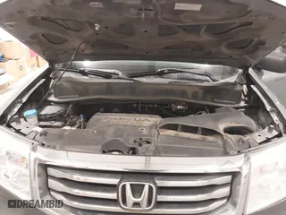 2013 Honda Pilot LX with VIN 5FNYF4H2XDB014364, listed as a IAAI auction lot 41954629 with 247,114 mi miles. Bid and sale history available at carsss.com. Image 10.
