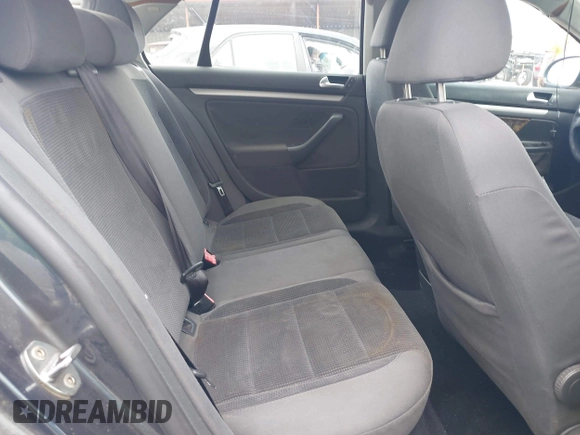 2008 Volkswagen Jetta S with VIN 3VWJM71K88M087847, listed as a IAAI auction lot 42457302 with 161,991 mi miles and . Bid and sale history available at DreamBid. Image 8.
