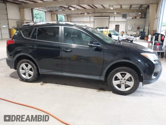 2013 Toyota RAV4 XLE with VIN 2T3WFREV0DW043014, listed as a IAAI auction lot 42357148 with 189,090 mi miles and . Bid and sale history available at DreamBid. Image 13.