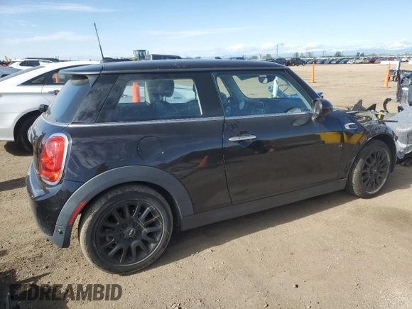 2019 MINI Hardtop Cooper with VIN WMWXP5C51K2H30117, listed as a Copart auction lot 55526285 with 52,764 mi miles and Salvage title. Bid and sale history available at DreamBid. Image 3.