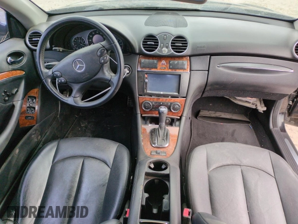 2008 Mercedes-Benz CLK-Class 3.5L with VIN WDBTK56F38T094013, listed as a Copart auction lot 87415254 with 115,810 mi miles and Clean Title. Bid and sale history available at carsss.com. Image 8.