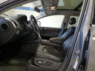 2013 Audi Q7 Premium Plus z VIN WA1LGAFE9DD014750, wystawiony jako Copart lot #60753335 z przebiegiem 130 109 mil mil oraz Czysty tytuł • Clean title. Historia ofert i sprzedaży dostępna na DreamBid. Obrazek 7.