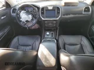 2019 Chrysler 300 Limited with VIN 2C3CCAKG1KH578132, listed as a Copart auction lot 87221514 with 75,384 mi miles and Salvage Title. Bid and sale history available at carsss.com. Image 8.