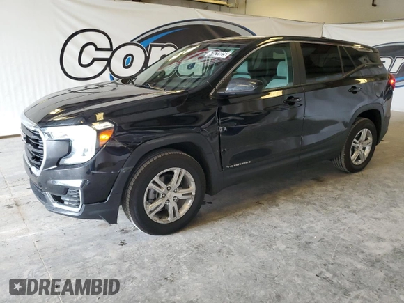 2022 GMC Terrain SLE z VIN 3GKALTEV7NL149666, wystawiony jako Copart lot #57522025 z przebiegiem 189 413 mil mil oraz Czysty tytuł • Clean title. Historia ofert i sprzedaży dostępna na DreamBid. Obrazek 1.