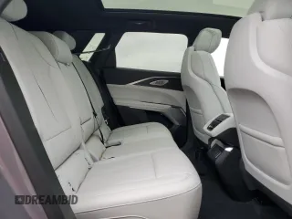 2025 Cadillac LYRIQ Sport z VIN 1GYKPTRL2SZ303874, wystawiony jako Copart lot #55592315 z przebiegiem 447 mil mil oraz Szkody całkowita. Historia ofert i sprzedaży dostępna na DreamBid. Obrazek 11.