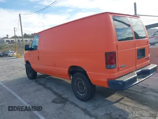 2008 Ford Econoline Cargo Commercial z VIN 1FTNE14W58DA56967, wystawiony jako IAAI lot #41841891 z przebiegiem 205 561 mil mil oraz . Historia ofert i sprzedaży dostępna na DreamBid. Obrazek 3.