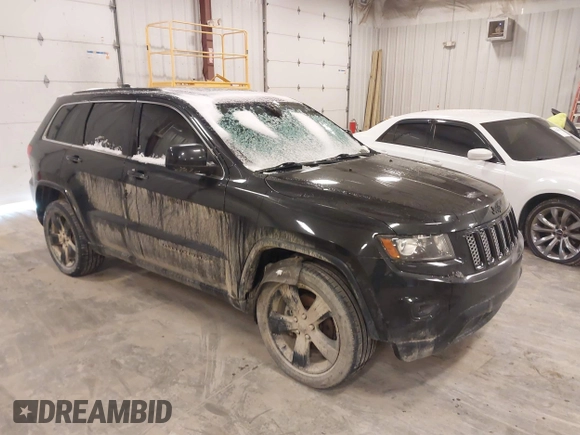2015 Jeep Grand Cherokee Laredo with VIN 1C4RJFAG3FC607827, listed as a IAAI auction lot 41298397 with 198,171 mi miles. Bid and sale history available at carsss.com. Image 1.