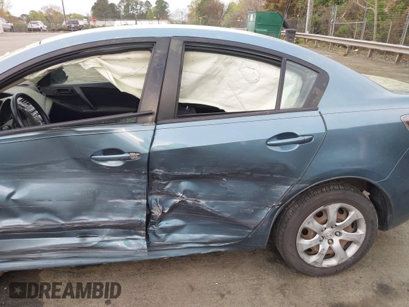 2011 Mazda 3 i Sport with VIN JM1BL1UG6B1438502, listed as a IAAI auction lot 41950959 with 131,856 mi miles and . Bid and sale history available at DreamBid. Image 13.