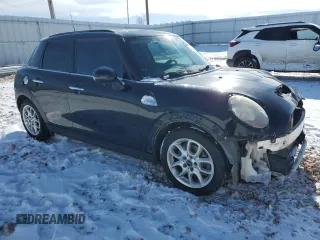 2016 MINI Hardtop 4 Door S with VIN WMWXU3C53G2B62859, listed as a Copart auction lot 43968975 with 92,412 mi miles and Salvage title. Bid and sale history available at DreamBid. Image 4.