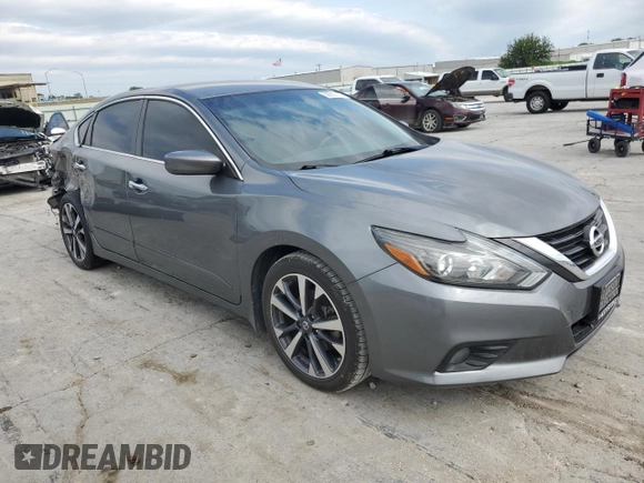 2017 Nissan Altima SR with VIN 1N4AL3AP7HN353364, listed as a Copart auction lot 58859175 with 64,501 mi miles and Salvage title. Bid and sale history available at DreamBid. Image 4.