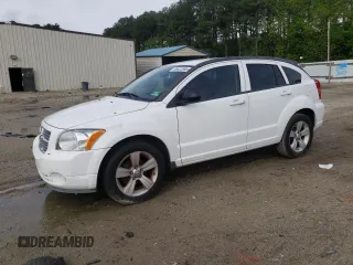 2011 Dodge Caliber Mainstreet z VIN 1B3CB3HAXBD113604, wystawiony jako Copart lot #55622695 z przebiegiem 204 132 mil mil oraz Tytuł czysty. Historia ofert i sprzedaży dostępna na DreamBid. Obrazek 1.