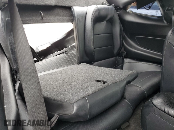 2016 Ford Mustang EcoBoost z VIN 1FA6P8TH7G5218154, wystawiony jako Copart lot #55963675 z przebiegiem 76 873 mil mil oraz Szkoda całkowita • Salvage title. Historia ofert i sprzedaży dostępna na DreamBid. Obrazek 10.