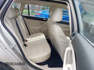 2013 Volkswagen Jetta TDI w/Sunroof & Nav with VIN 3VWPL7AJ4DM680829, listed as a IAAI auction lot 42318674 with 132,227 mi miles and . Bid and sale history available at DreamBid. Image 8.