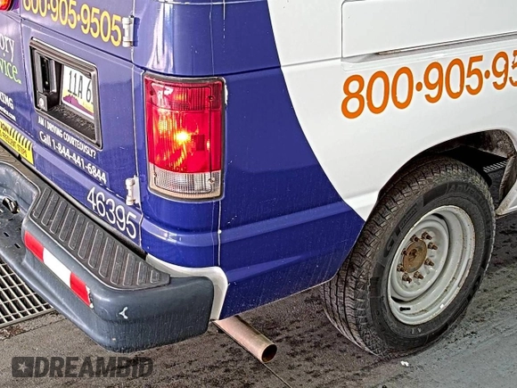 2014 Ford Econoline Cargo Commercial z VIN 1FTNE1EW7EDA44488, wystawiony jako IAAI lot #42556185 z przebiegiem 253 951 mil mil oraz . Historia ofert i sprzedaży dostępna na DreamBid. Obrazek 21.