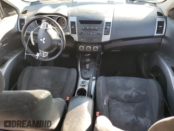 2007 Mitsubishi Outlander XLS with VIN JA4MT41X67Z003402, listed as a Copart auction lot 84522704 with 410,603 mi miles and Non Repairable. Bid and sale history available at carsss.com. Image 8.