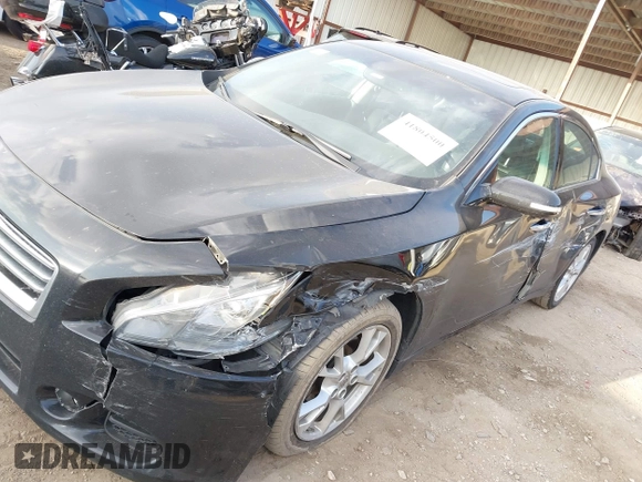 2012 Nissan Maxima SV z VIN 1N4AA5AP7CC858861, wystawiony jako IAAI lot #41804500 z przebiegiem 125 198 mil mil oraz . Historia ofert i sprzedaży dostępna na DreamBid. Obrazek 6.