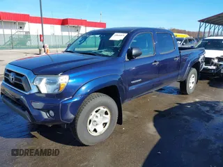 2013 Toyota Tacoma with VIN 3TMMU4FN4DM052928, listed as a IAAI auction lot 40846879 with 113,928 mi miles. Bid and sale history available at carsss.com. Image 17.