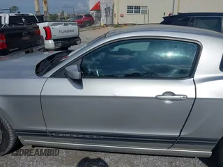 2014 Ford Mustang V6 with VIN 1ZVBP8AM4E5265015, listed as a IAAI auction lot 42439824 with 185,639 mi miles and . Bid and sale history available at DreamBid. Image 15.