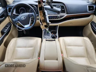 2017 Toyota Highlander Limited with VIN 5TDYZRFH1HS227670, listed as a Copart auction lot 62749185 with 90,602 mi miles and Salvage title. Bid and sale history available at DreamBid. Image 8.
