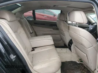 2010 BMW 7 Series 750Li z VIN WBAKB8C57ACY63934, wystawiony jako Copart lot #58851285 z przebiegiem Nie podano mil oraz Czysty tytuł • Clean title. Historia ofert i sprzedaży dostępna na DreamBid. Obrazek 10.