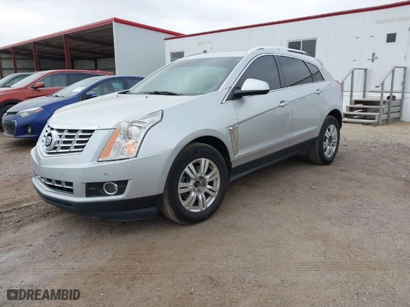 2013 Cadillac SRX Luxury Collection with VIN 3GYFNGE38DS576743, listed as a IAAI auction lot 41498467 with 147,018 mi miles. Bid and sale history available at carsss.com. Image 2.