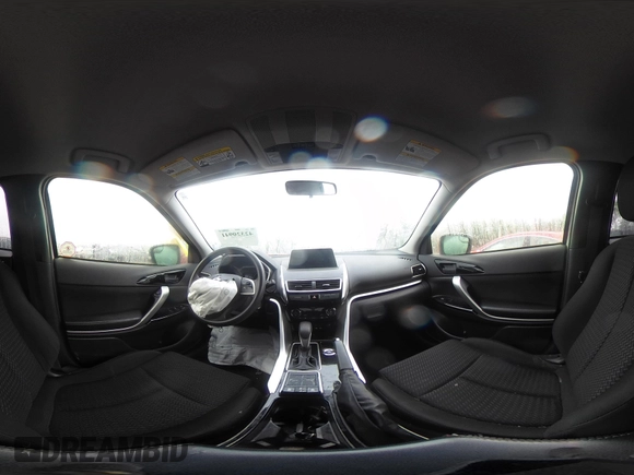 2019 Mitsubishi Eclipse Cross LE z VIN JA4AT4AA4KZ020416, wystawiony jako IAAI lot #42320941 z przebiegiem 123 560 mil mil oraz . Historia ofert i sprzedaży dostępna na DreamBid. Obrazek 18.