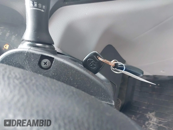 2015 Toyota Sienna LE AAS with VIN 5TDKK3DC4FS663876, listed as a IAAI auction lot 42155091 with 82,602 mi miles and . Bid and sale history available at DreamBid. Image 11.