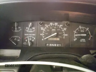 1996 Ford F-250 with VIN 1FTHX26F1TEA71267, listed as a Copart auction lot 48544395 with 201,091 mi miles and Salvage Title. Bid and sale history available at carsss.com. Image 9.